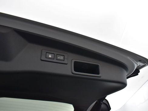 Used 2026 Subaru Outback Premium image 26