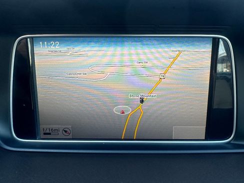 Used 2014 Mercedes-Benz E 350 E 350 Luxury 4MATIC AWD 4dr Se image 26