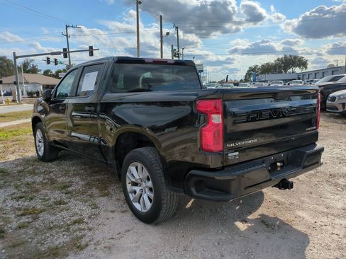 Used 2022 Chevrolet Silverado 1500 Custom image 6