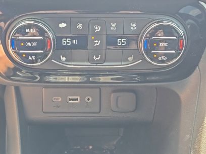 Certified 2021 Buick Encore GX Select