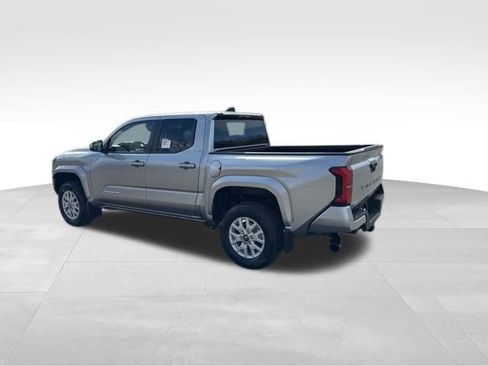 New 2026 Toyota Tacoma SR5 AWD/4WD image 3