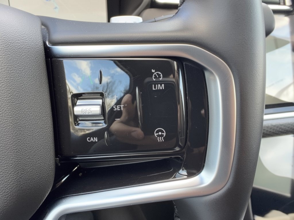 Used 2021 Land Rover Range Rover Velar S AWD/4WD image 19