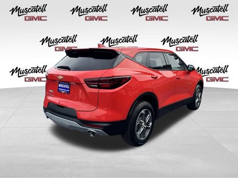 Used 2025 Chevrolet Blazer LT image 5