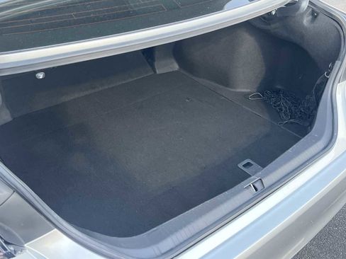 Used 2022 Toyota Avalon XLE image 23