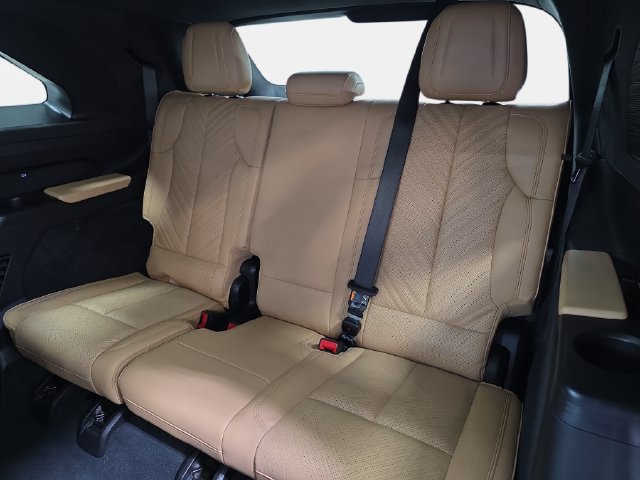 Certified 2025 Cadillac Escalade IQ Sport 2 AWD/4WD image 37