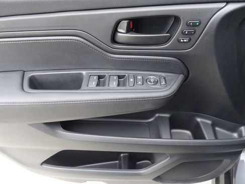 New 2026 Honda Odyssey EX-L image 8
