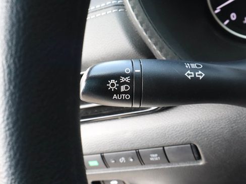 Used 2024 Nissan Sentra SV FWD image 16