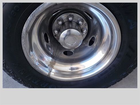 Used 2014 RAM 3500 Tradesman w/ Chrome Appearance Group AWD/4WD image 8