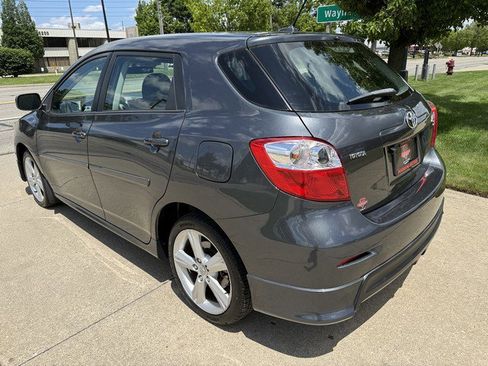 Used 2009 Toyota Matrix S FWD image 7