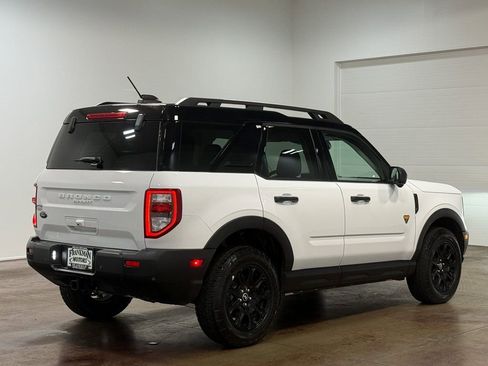 Used 2025 Ford Bronco Sport Badlands image 24