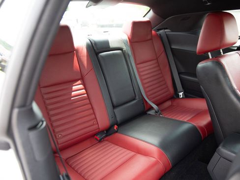 Used 2013 Dodge Challenger SXT Plus RWD image 20