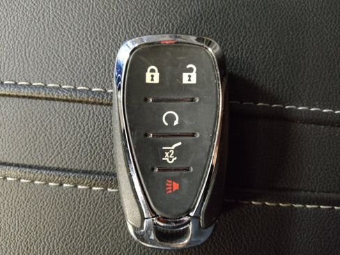 Used 2024 Chevrolet Blazer LT w/ Convenience Package FWD image 32