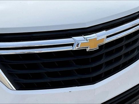 Used 2022 Chevrolet Equinox LS w/ LS Convenience Package image 41