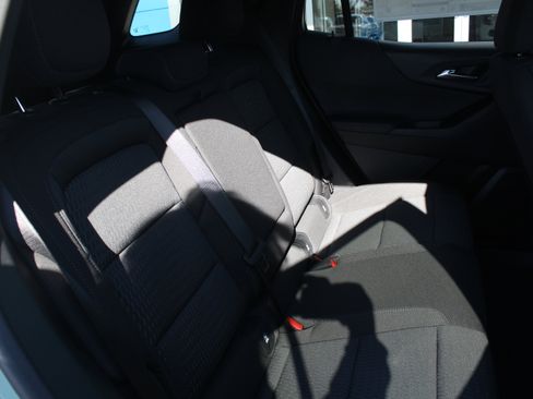 New 2026 Chevrolet Equinox LT image 28