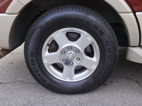 Used 2007 Ford Expedition Eddie Bauer image 37