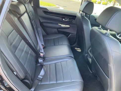 Used 2025 Honda CR-V EX-L image 18