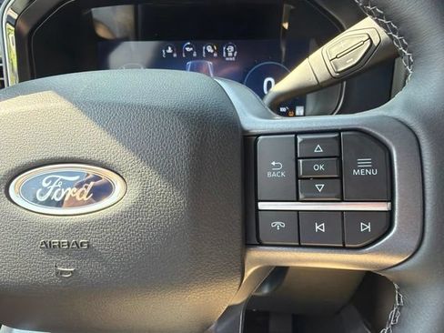 New 2026 Ford F350 Lariat w/ Lariat Premium Package AWD/4WD image 25