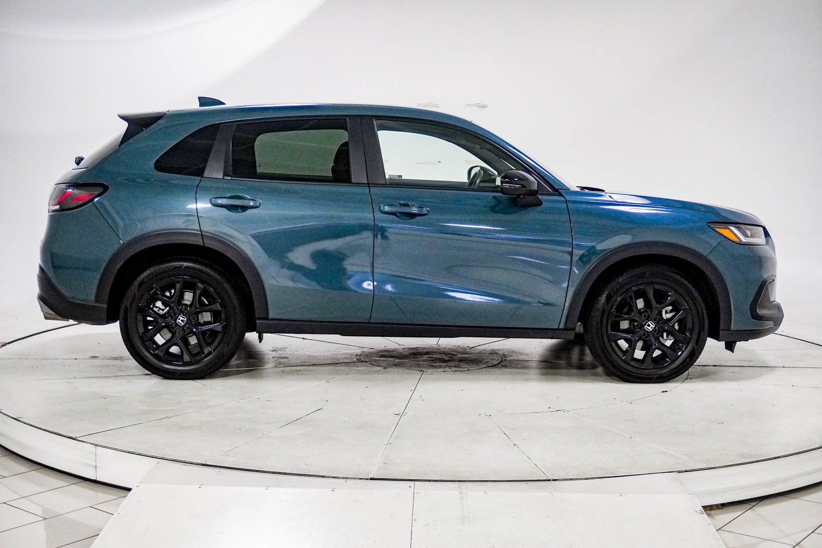 Certified 2024 Honda HR-V Sport image 11