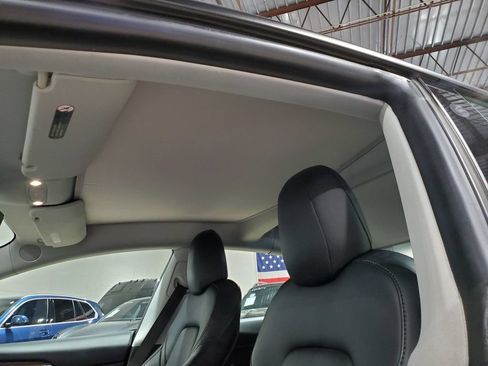 Used 2021 Tesla Model 3 Standard Range Plus RWD image 35