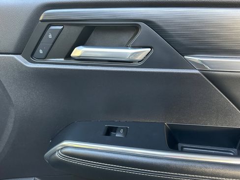 Certified 2024 GMC Acadia Elevation image 23