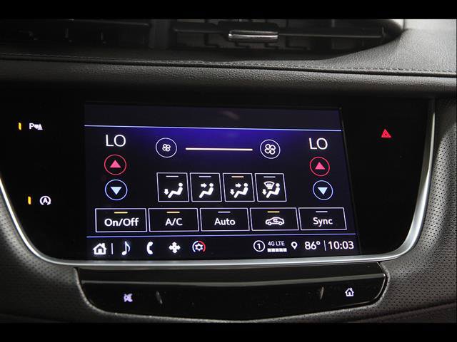 Certified 2025 Cadillac XT5 Luxury w/ LPO, Floor Liner Package AWD/4WD image 12