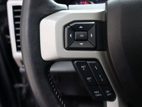 Used 2020 Ford F350 Lariat image 29