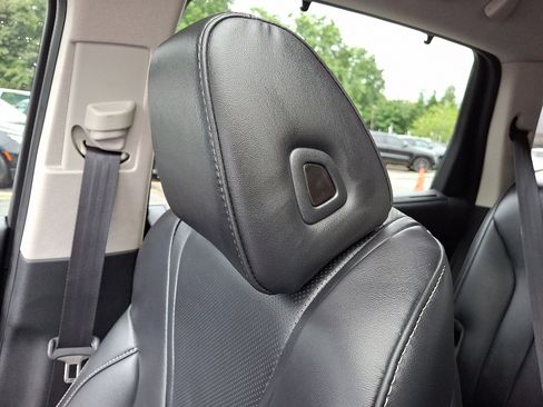 Used 2024 Acura MDX SH-AWD w/ Technology Package image 17