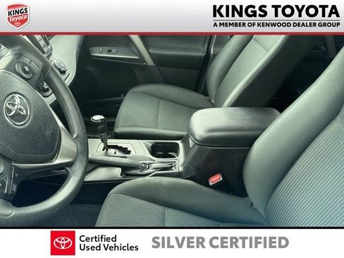 Used 2018 Toyota RAV4 LE w/ All Weather Liner Package FWD image 11