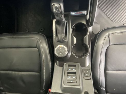 Used 2021 Ford Bronco First Edition AWD/4WD image 10