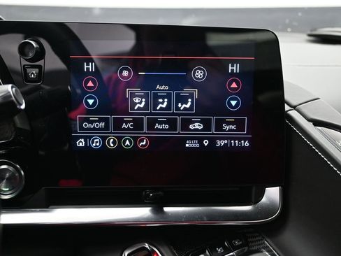 Used 2020 Chevrolet Corvette Stingray Premium Conv w/ 3LT image 18