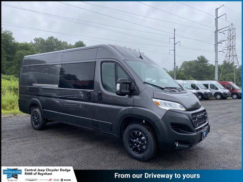 Used 2025 RAM ProMaster 3500 w/ Quick Order Package 22H SLT+ FWD image 1