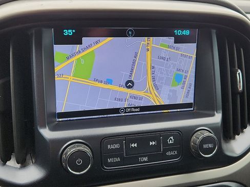 Used 2017 Chevrolet Colorado Z71 image 20