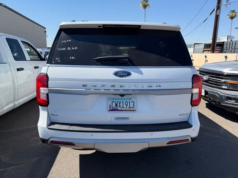 Used 2024 Ford Expedition Max XLT RWD image 3