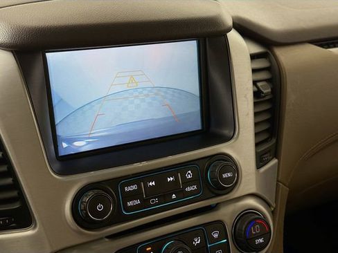 Used 2018 GMC Yukon SLT w/ Open Road Package RWD image 15