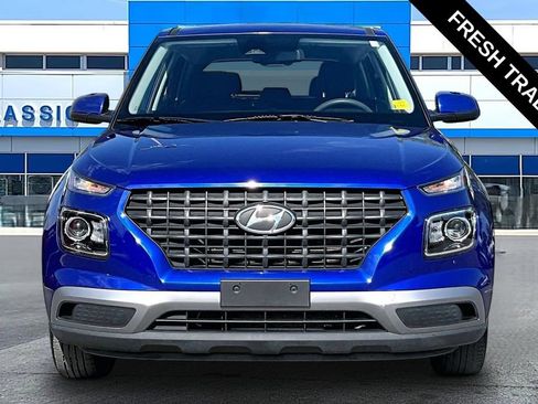 Used 2023 Hyundai Venue SE FWD image 18