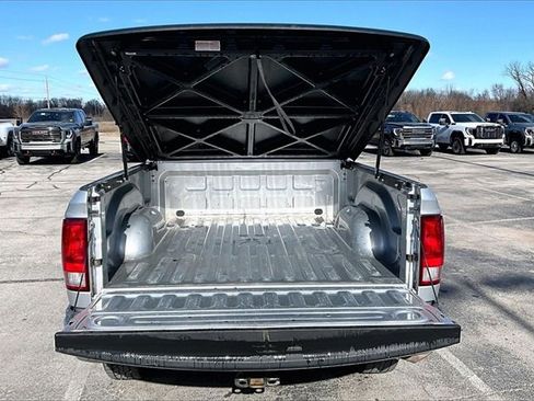 Used 2015 RAM 2500 Tradesman w/ Chrome Appearance Group image 7