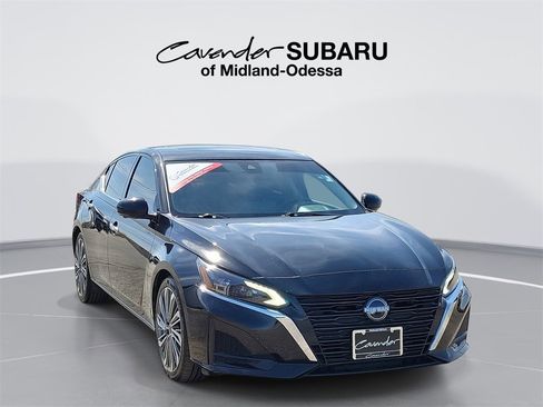 Used 2023 Nissan Altima 2.5 SL image 1