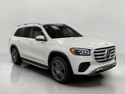 New 2026 Mercedes-Benz GLS 450 4MATIC image 1