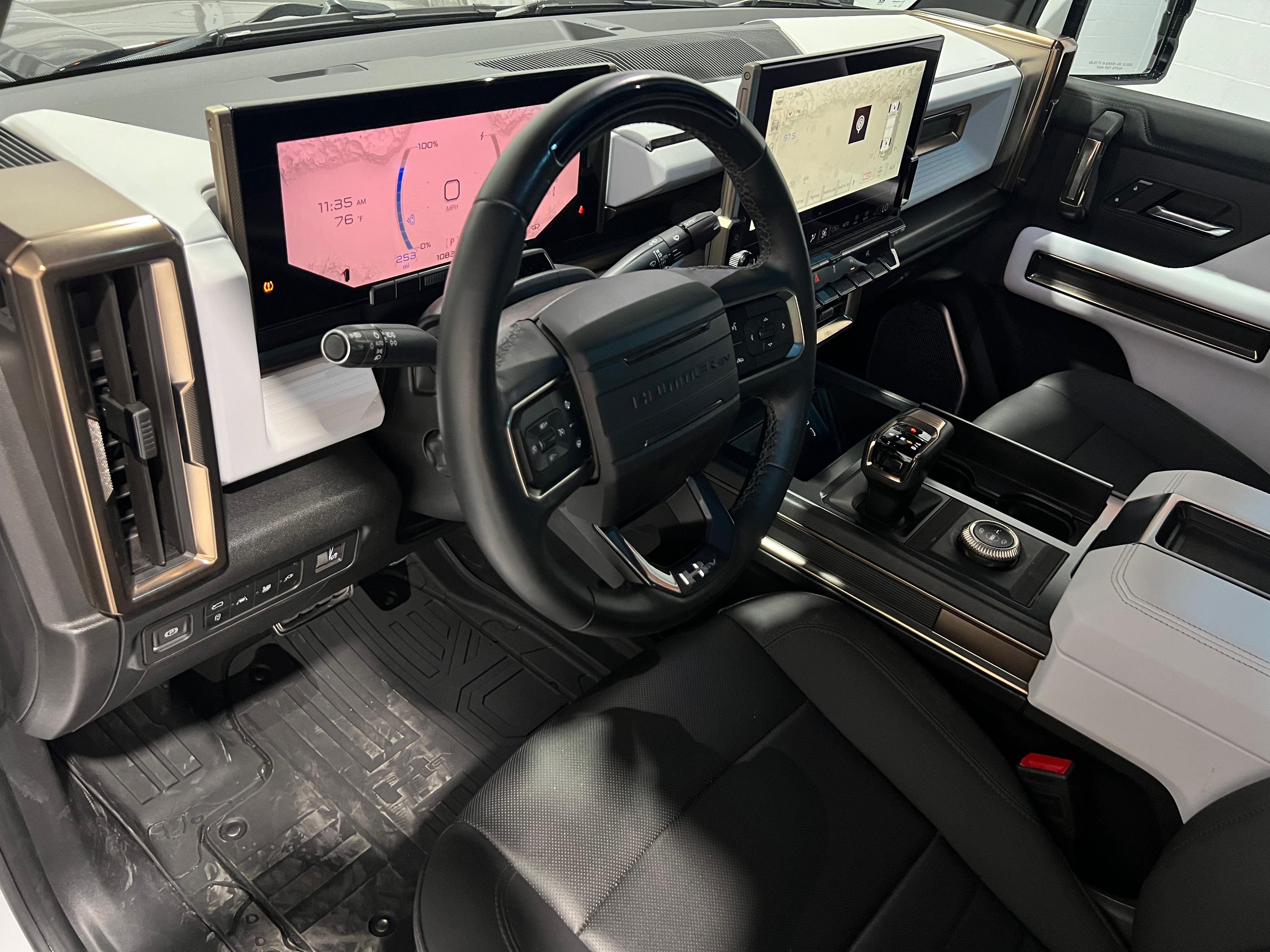 Used 2024 GMC Hummer EV 2X w/ Extreme Off-Road Package AWD/4WD image 11