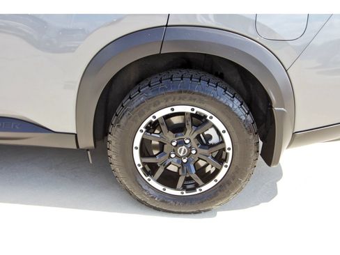 Certified 2025 Nissan Pathfinder Rock Creek AWD/4WD image 34