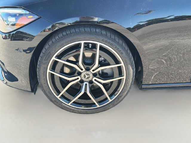 Used 2026 Mercedes-Benz C 300 Sedan image 42