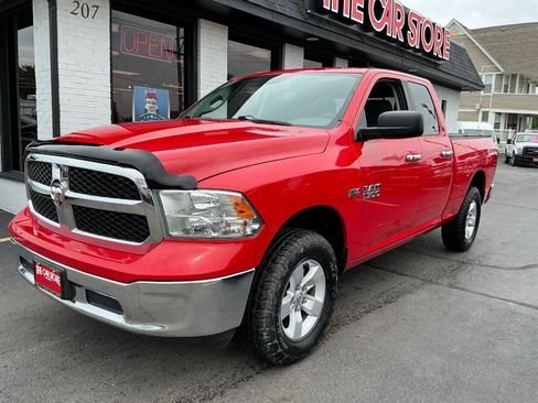 Used 2014 RAM 1500 Classic SLT AWD/4WD image 2