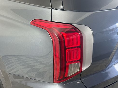 Used 2021 Hyundai Palisade SEL w/ Convenience Package image 36