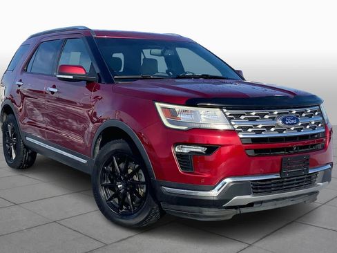 Used 2019 Ford Explorer Limited w/ Class III Trailer Tow Package image 3