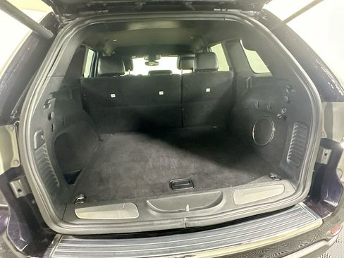 Used 2018 Jeep Grand Cherokee Limited image 27