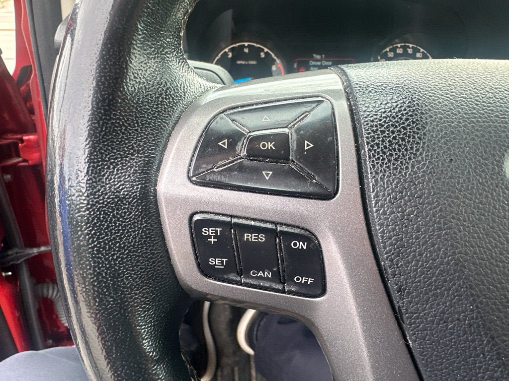 Used 2019 Ford Ranger XLT w/ Equipment Group 302A Luxury AWD/4WD image 16