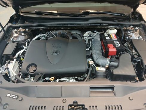 Used 2019 Toyota Avalon XSE image 29