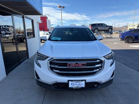 Used 2020 GMC Terrain SLT w/ Preferred Package image 3