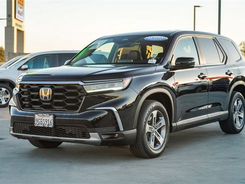 Used 2023 Honda Pilot EX-L image 7