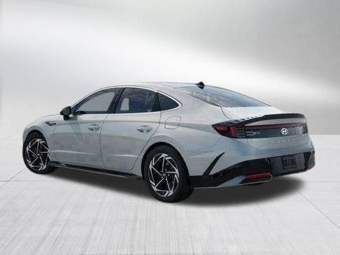 New 2026 Hyundai Sonata SEL FWD image 14